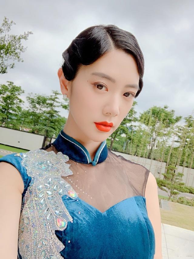 韩美女主播热午 聊天